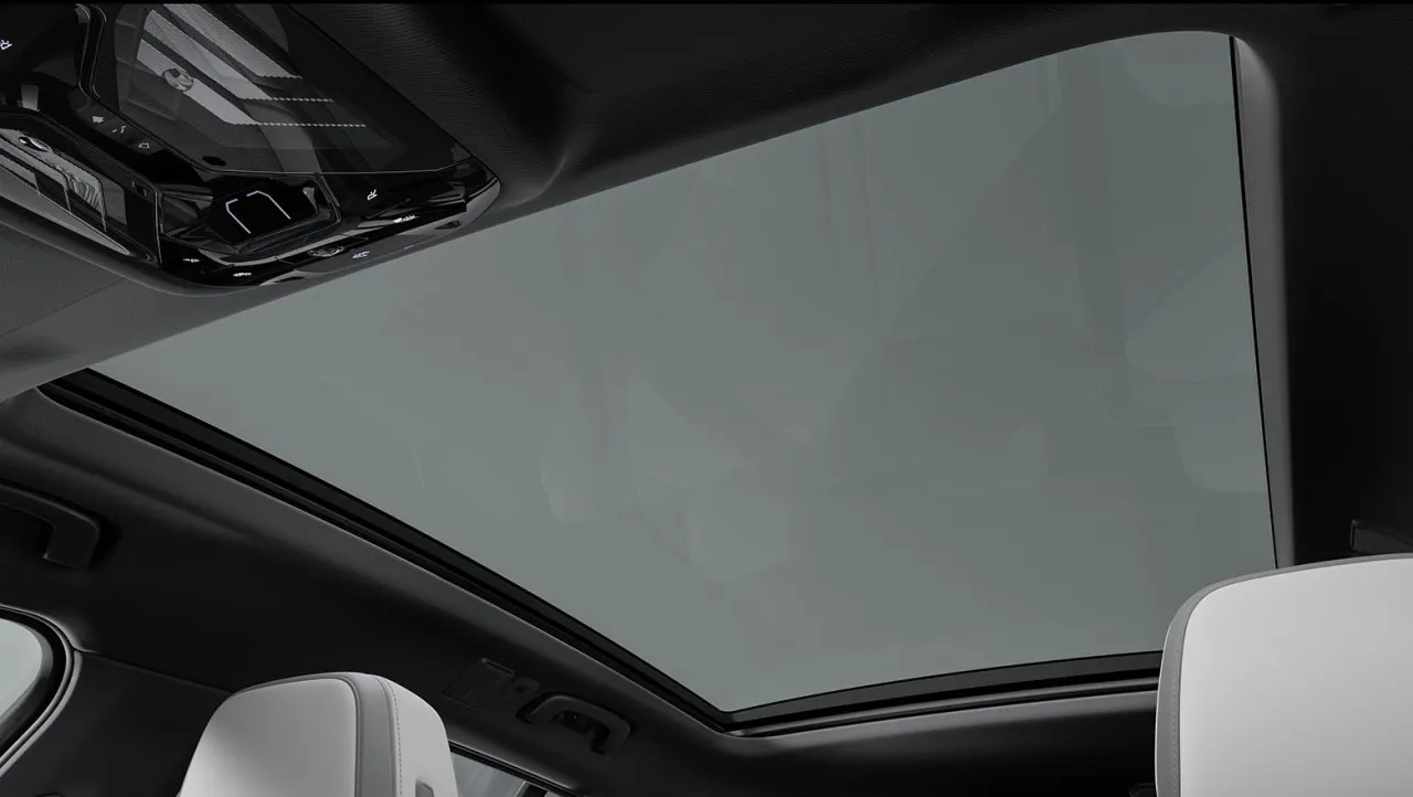 Panoramatické skleněné střešní okno